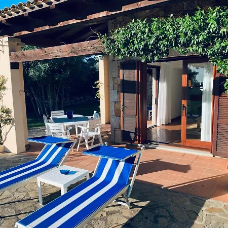 Bouganvilla By The - 1 * San Teodoro (Sardinia)